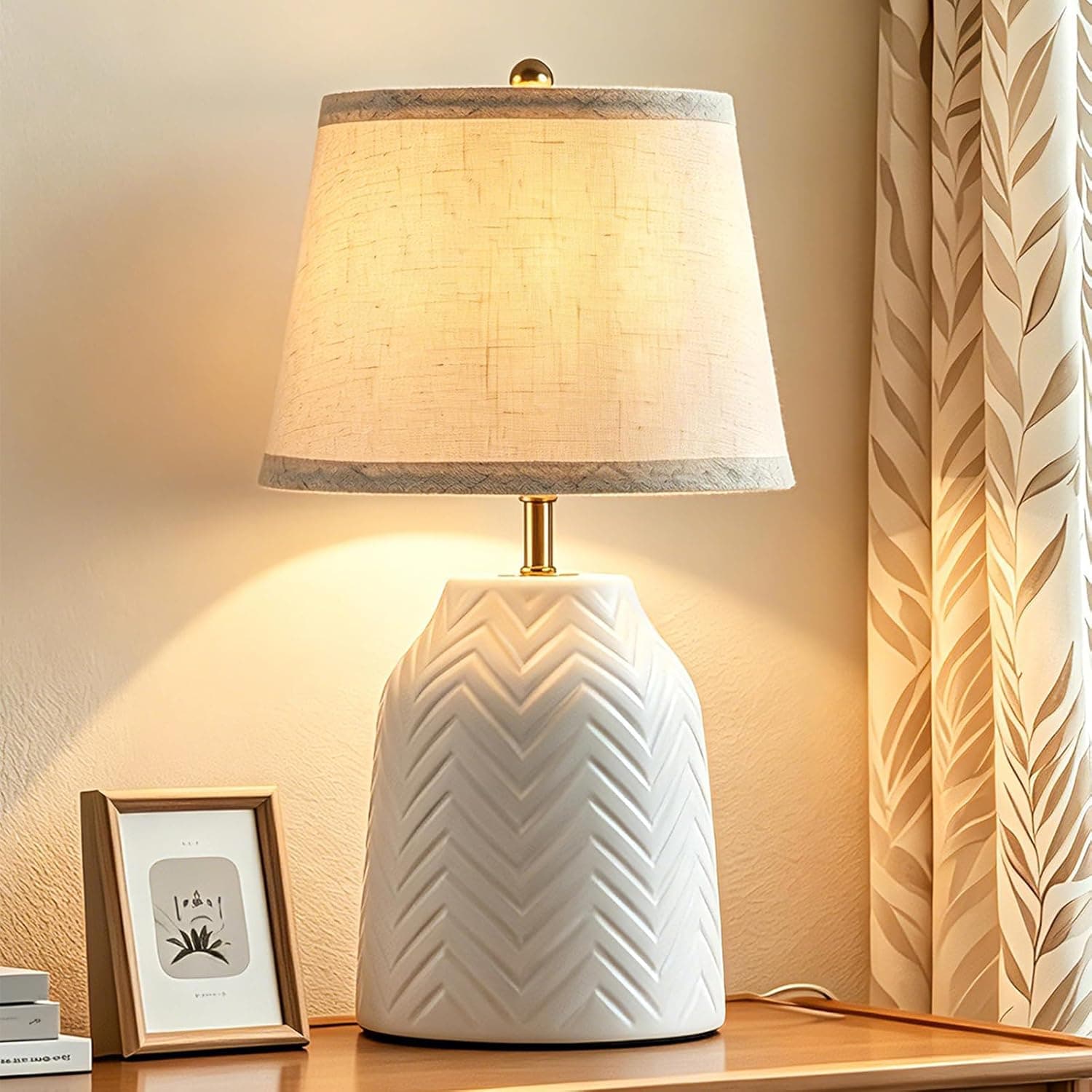 ceramic table lamp — photo 1 of 4
