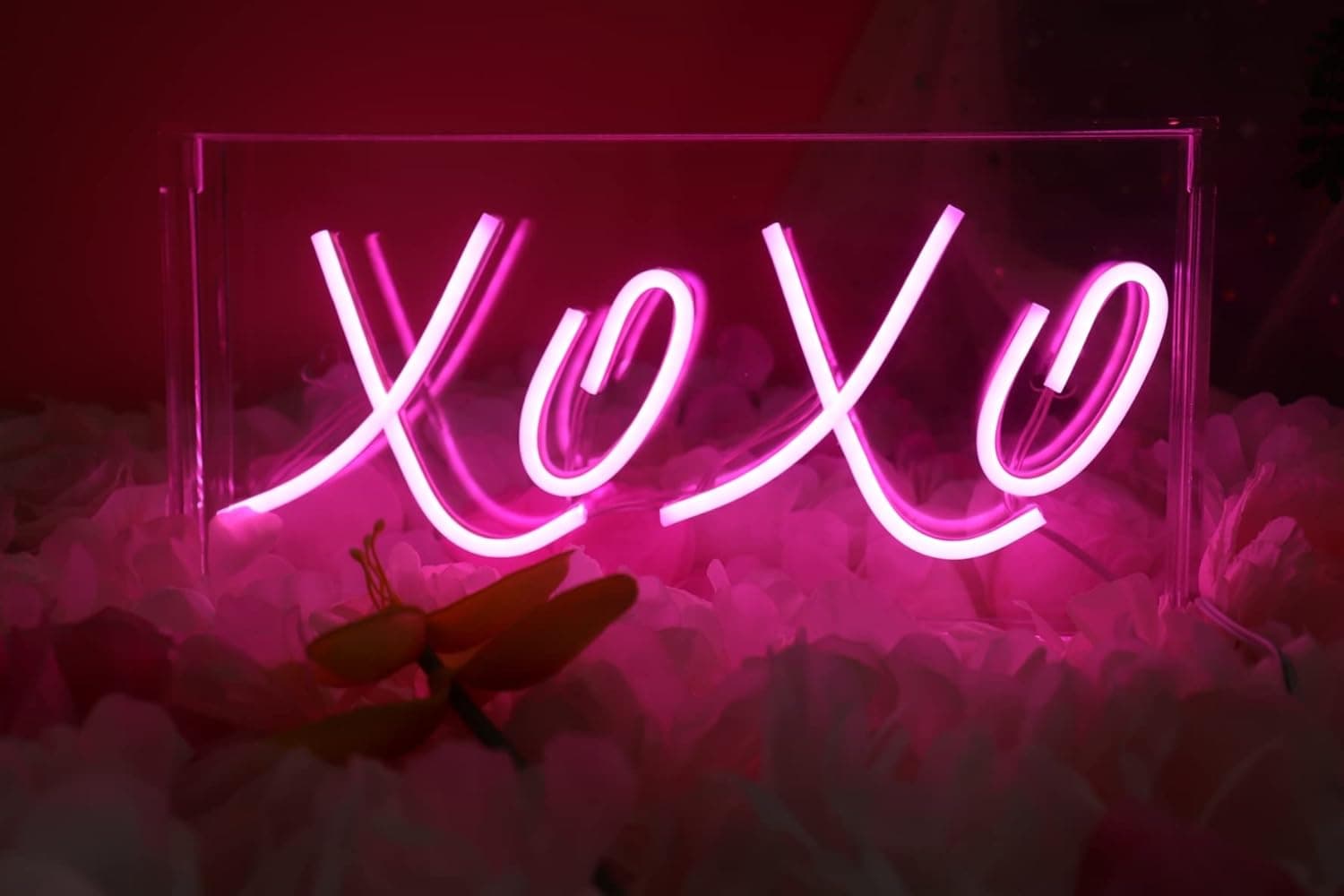 XOXO LED neon sign — photo 1 of 4